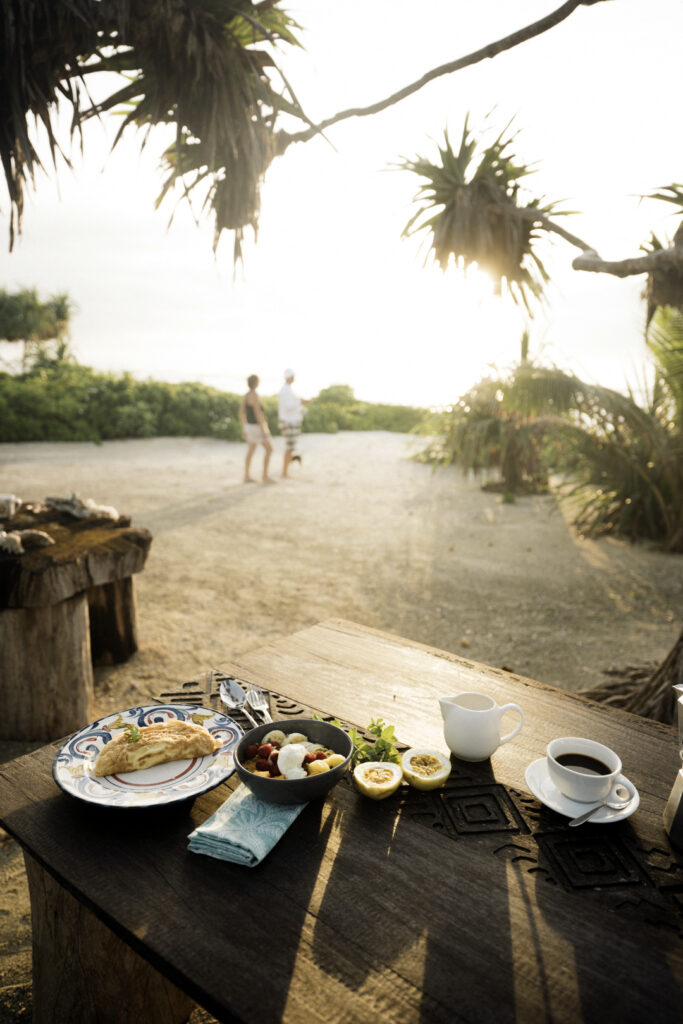 Take breakfast by the ocean